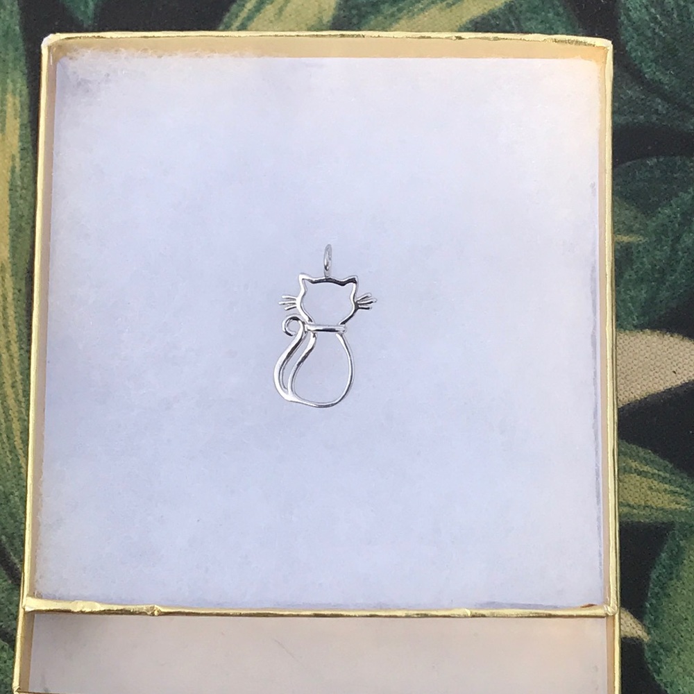 Solid sterling Silver Cat Pendant New